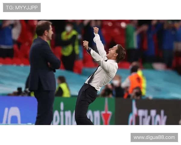 都灵战罗马曼奇尼迎三百场里程碑