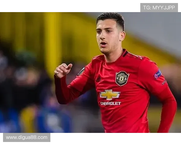 达洛特称马奎尔是英超最佳核心 达洛特称马奎尔是英超最佳核心