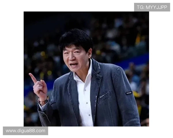 邱彪鼓励新疆走出困境 格兰回应季后赛问题 邱彪鼓励新疆走出困境 格兰回应季后赛问题