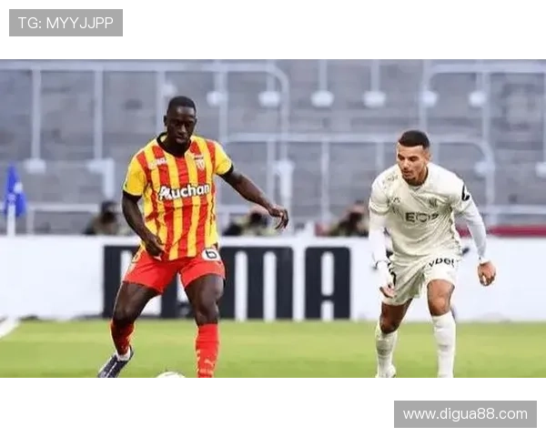 里尔与朗斯上演世纪对决 锁定法甲荣誉